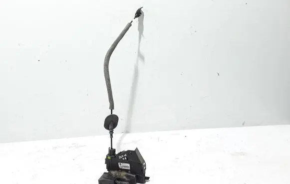 Renault Espace V (RFC) Rear door lock 825017971R