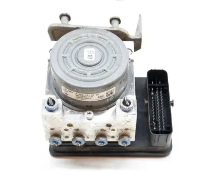 Mercedes-Benz C W205 ABS Pump A2539011400