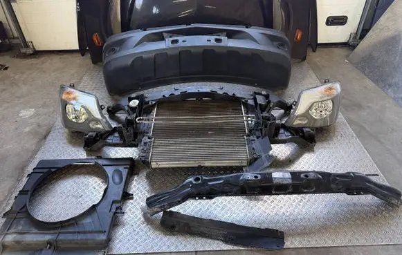 Mercedes-Benz Sprinter W906 Front piece kit 