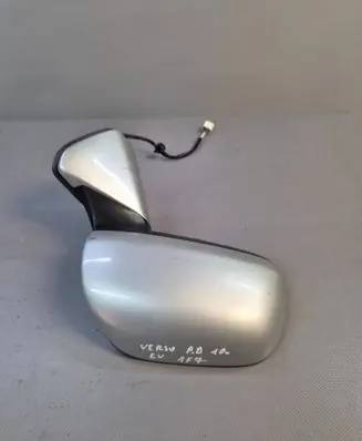 Toyota Verso Front door electric wing mirror