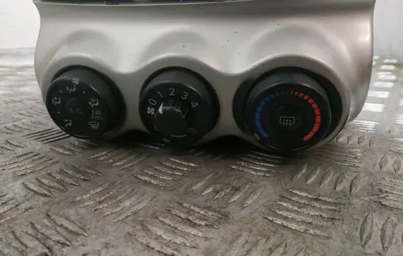 Toyota Urban Cruiser (XP110) Interior fan control switch 55901758734 55903