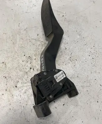 Opel Zafira B Accelerator throttle pedal 6PV00811401 9202342