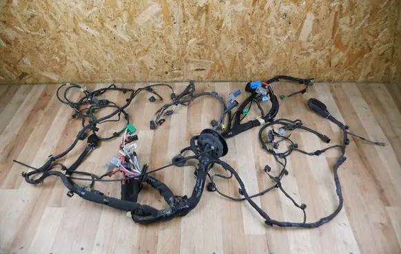 Renault Megane IV Engine installation wiring loom 403880379R