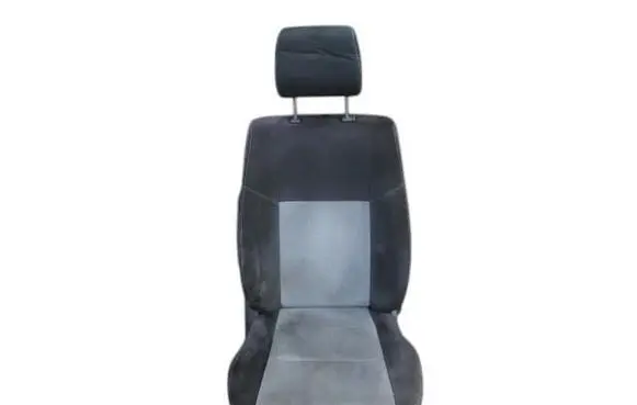 Suzuki Vitara (LY) Front passenger seat 