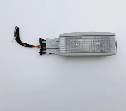 Volkswagen Polo IV 9N3 Other interior light 3B0947113