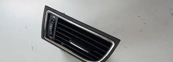 Skoda Superb B6 (3T) Dashboard side air vent grill/cover trim