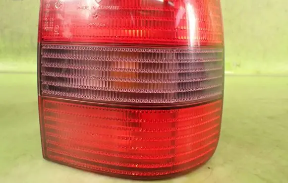 Volkswagen PASSAT B5 Rear/tail lights 3A9945112B