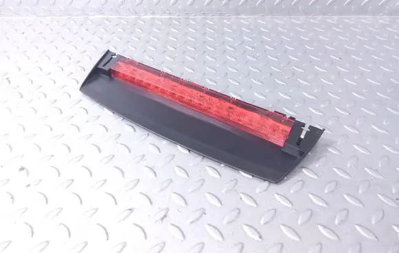 Audi A6 C7 Third/center stoplight 4G5945097