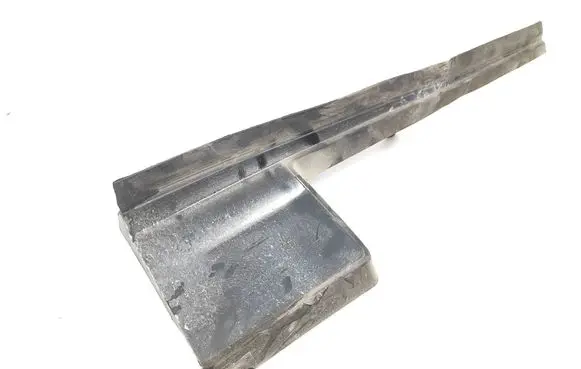 Ford Mustang VI Intercooler air guide/duct channel FR3B8102BB