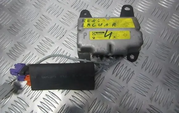 Renault Laguna I Airbag control unit/module 7700840111b 550288800