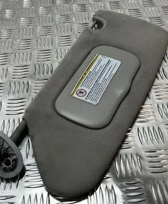 Chrysler Voyager Sun visor