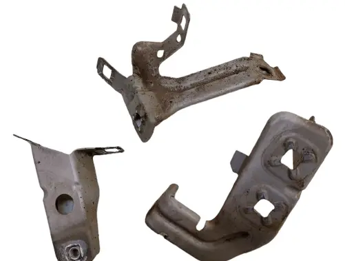 BMW 4 F36 Gran coupe Fender mounting bracket 7255822 A83