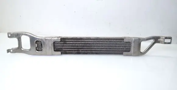 Engine oil radiator