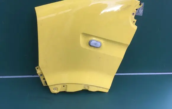 Renault Master II Fender 7751475533