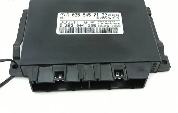 Mercedes-Benz E W211 Parking PDC control unit/module A0255457132 0263004025