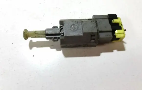 Mazda 626 Brake pedal sensor switch ga2c6649y