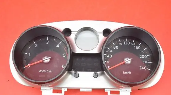 Nissan Qashqai Speedometer (instrument cluster) JD70D