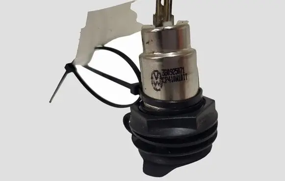 Citroen C5 12 V Socket (front) 3B0925071 CP410W10IT