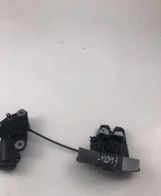 Volvo XC60 Tailgate/trunk/boot lock/catch/latch 32149882
