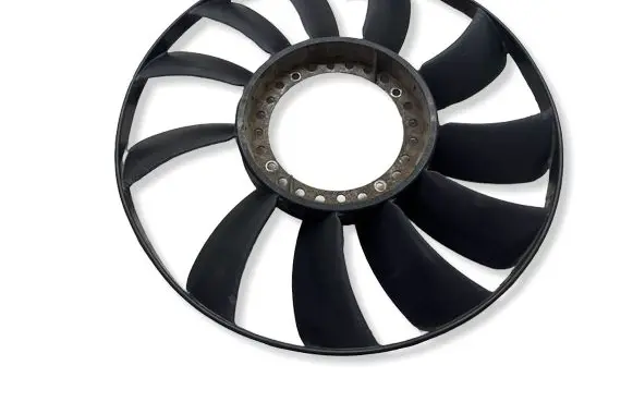 Audi A4 S4 B5 8D Fan impeller 058121301B