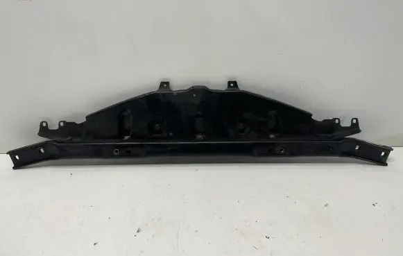 BMW 5 F10 F11 Top upper radiator support slam panel 7200689 7200690