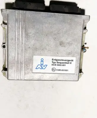 BMW 5 E39 Engine control unit/module 0602001 110R001001