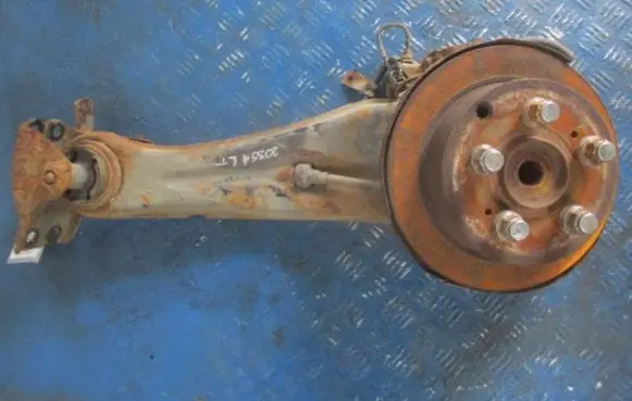 Mitsubishi Outlander Front wheel hub spindle knuckle