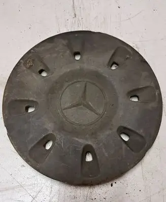 Mercedes-Benz Vito Viano W639 Original wheel cap A6394010825