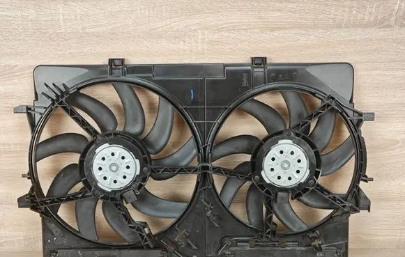 Electric radiator cooling fan