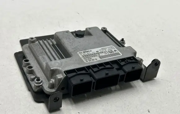 Peugeot 3008 I Engine control unit/module 9666986680 0281013334