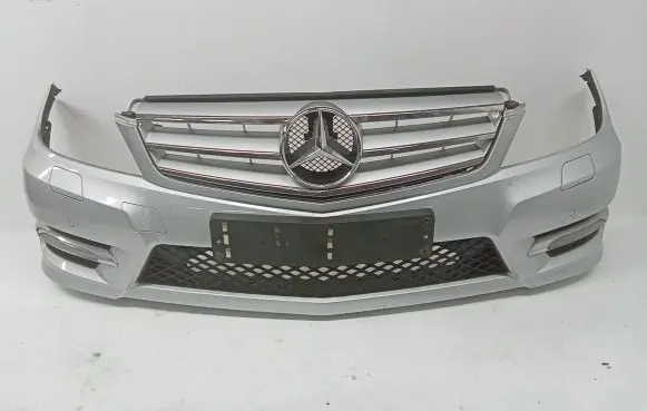 Mercedes-Benz C W204 Front bumper