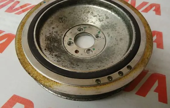 Suzuki Grand Vitara II Crankshaft pulley