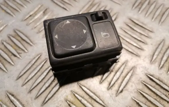 Nissan Murano Z50 Wing mirror switch