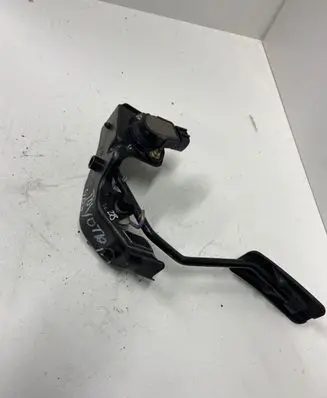 Toyota Avensis T250 Accelerator throttle pedal 89281520021