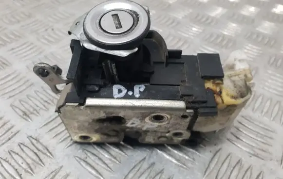 Front door lock