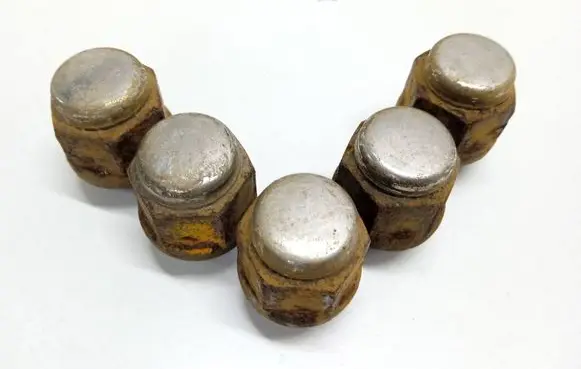 Mazda CX-7 Nuts/bolts 