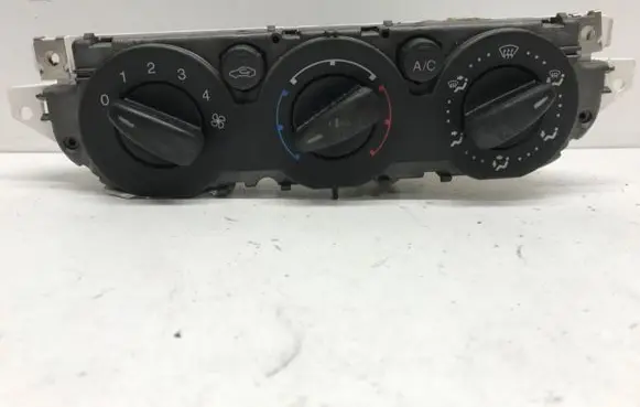Ford Focus Climate control unit 3M5T19980AD