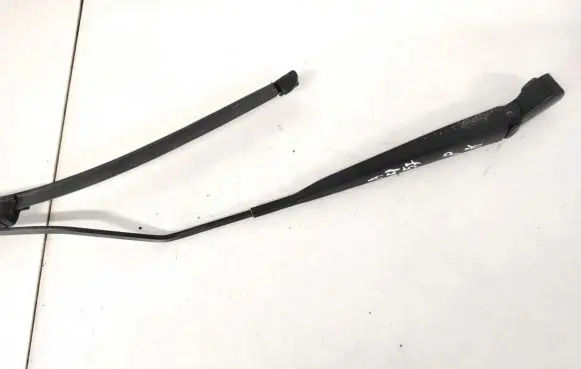 Citroen C3 Front wiper blade arm