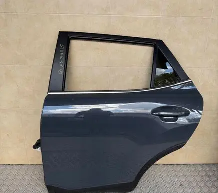 KIA Stonic Rear door