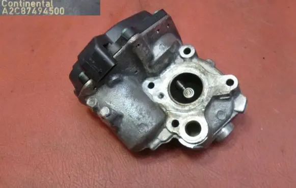 Mercedes-Benz A W176 EGR valve A6511400660