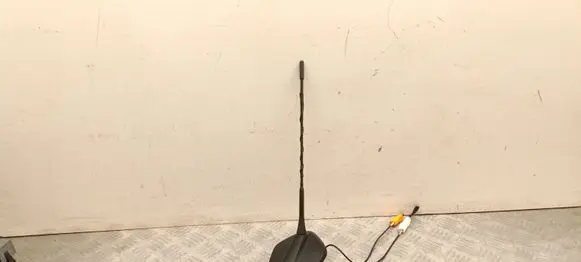 Citroen C4 III e-C4 Aerial GPS antenna 9835734280