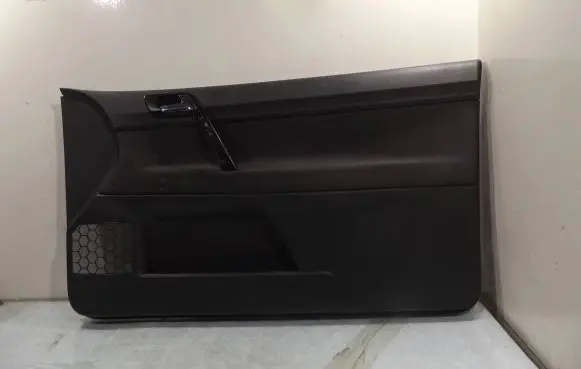 Volkswagen Polo Coupe rear side trim panel R888