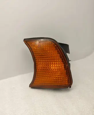 BMW 5 E34 Front indicator light 183270