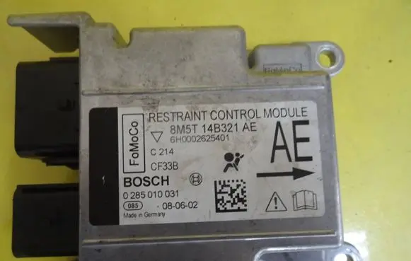Ford Focus C-MAX Airbag control unit/module 8M5T14B321AE 028501003