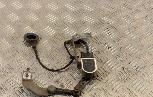 Rear air suspension level height sensor