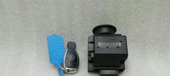 Mercedes-Benz SLK R171 Ignition lock A2115452308