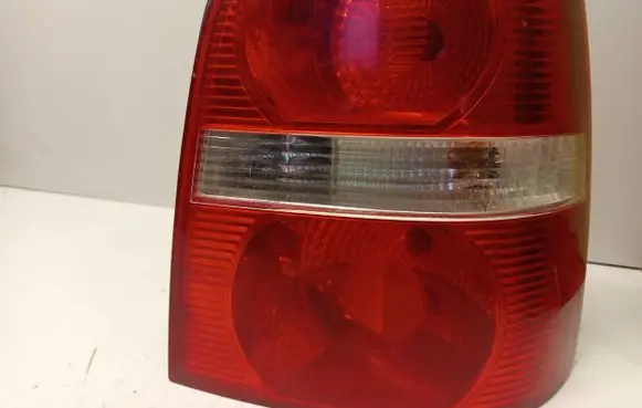 Volkswagen Touran I Rear/tail lights