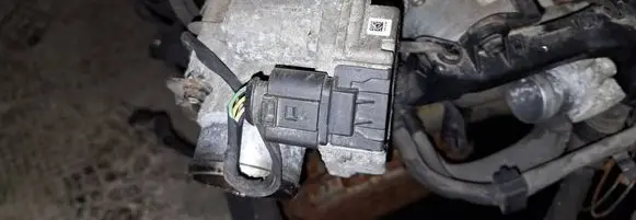 Hyundai i30 Throttle valve 5wy9102b 35100-2a760