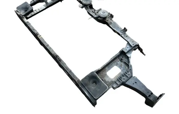 Hyundai i40 Radiator support slam panel