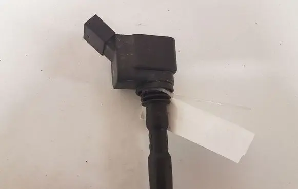 Seat Ibiza IV (6J,6P) High voltage ignition coil 04E905110K 77300010